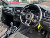 Volkswagen T-Roc Image 6