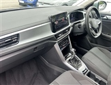 Volkswagen T-Roc Image 2