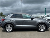 Volkswagen T-Roc Image 4