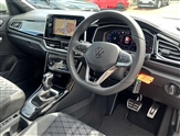 Volkswagen T-Roc Image 6