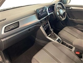 Volkswagen T-Roc Image 3