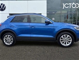 Volkswagen T-Roc Image 4