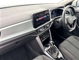Volkswagen T-Roc Image 2