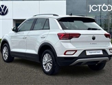 Volkswagen T-Roc Image 3
