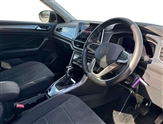 Volkswagen T-Roc Image 6