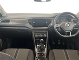 Volkswagen T-Roc Image 6