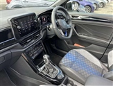 Volkswagen T-Roc Image 2