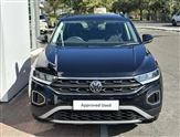 Volkswagen T-Roc Image 2