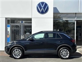 Volkswagen T-Roc Image 4