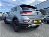 Volkswagen T-Roc Image 3