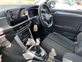 Volkswagen T-Roc Image 2