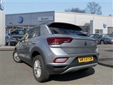 Volkswagen T-Roc Image 3