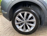 Volkswagen T-Roc Image 5