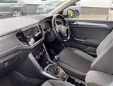 Volkswagen T-Roc Image 2