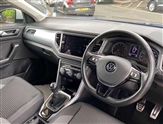 Volkswagen T-Roc Image 6