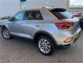 Volkswagen T-Roc Image 3