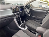 Volkswagen T-Roc Image 2