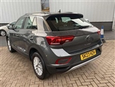 Volkswagen T-Roc Image 3