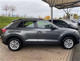 Volkswagen T-Roc Image 4