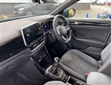 Volkswagen T-Roc Image 2