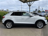 Volkswagen T-Roc Image 4
