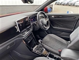 Volkswagen T-Roc Image 2