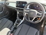 Volkswagen T-Roc Image 6