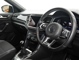 Volkswagen T-Roc Image 6