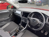 Volkswagen T-Roc Image 6
