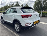 Volkswagen T-Roc Image 3