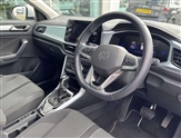 Volkswagen T-Roc Image 6