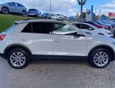 Volkswagen T-Roc Image 4
