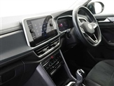Volkswagen T-Roc Image 2