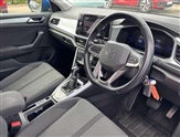 Volkswagen T-Roc Image 6