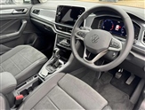 Volkswagen T-Roc Image 6