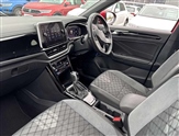 Volkswagen T-Roc Image 2