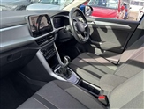Volkswagen T-Roc Image 2