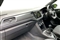 Volkswagen T-Roc Image 2