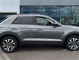 Volkswagen T-Roc Image 4