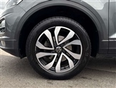 Volkswagen T-Roc Image 5