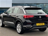 Volkswagen T-Roc Image 3