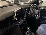 Volkswagen T-Roc Image 2