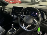 Volkswagen T-Roc Image 6