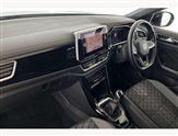 Volkswagen T-Roc Image 2