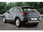 Volkswagen T-Roc Image 3