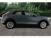 Volkswagen T-Roc Image 4