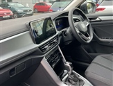 Volkswagen T-Roc Image 2