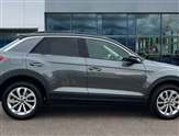Volkswagen T-Roc Image 4