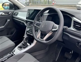 Volkswagen T-Roc Image 6