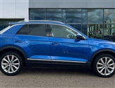 Volkswagen T-Roc Image 4